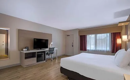Best Western Diamond Bar Hotel & Suites