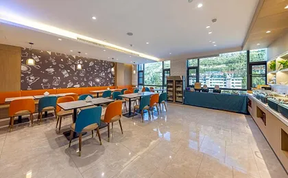 Hanting Hotel Longnan Wen County Wenchanglou