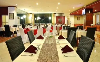 Grand Tryas Hotel