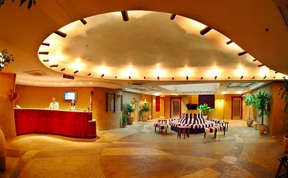 Al Liwan Suites