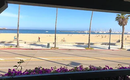 Ala Mar by the Sea