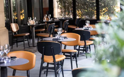 Leicester Square Kitchen - Table Outdoor Terrace