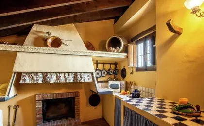 Vintage Farmhouse in Algarinejo with Terrace
