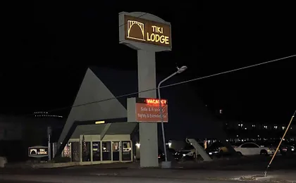 Tiki Lodge Motel