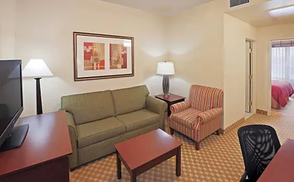 Country Inn & Suites by Radisson, Tulsa, OK