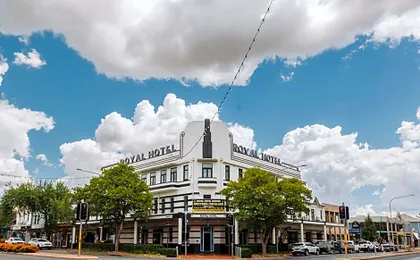 Royal Hotel Orange