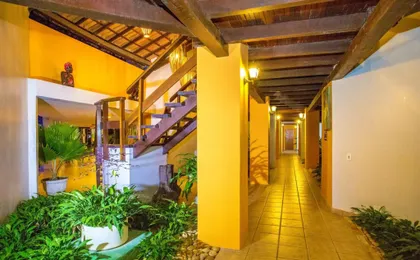 Happy Hotel Girassol