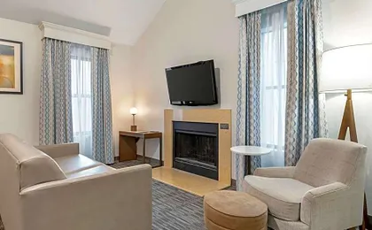 MainStay Suites St. Louis - Galleria