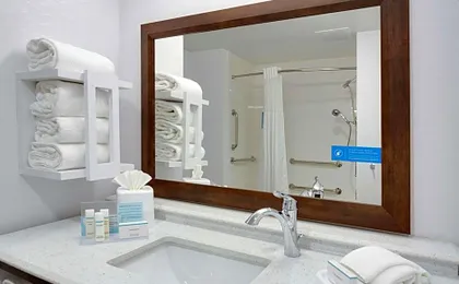 Hampton Inn & Suites Jacksonville/Orange Park FL