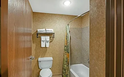 Best Western Plus Kelly Inn & Suites