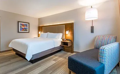 Holiday Inn Express And Suites Florence - Cincinnati Airport By IHG