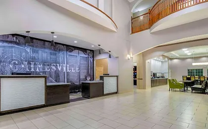 La Quinta Inn & Suites by Wyndham Gainesville