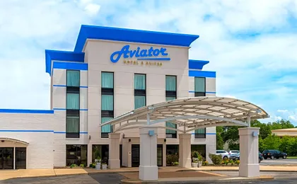 Aviator Hotel & Suites South I-55, BW Signature Collection