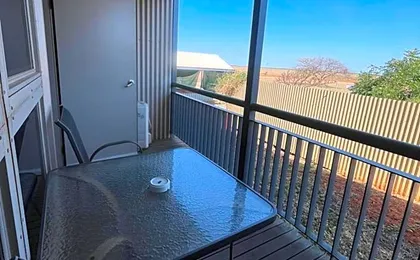 Spinifex Hotel