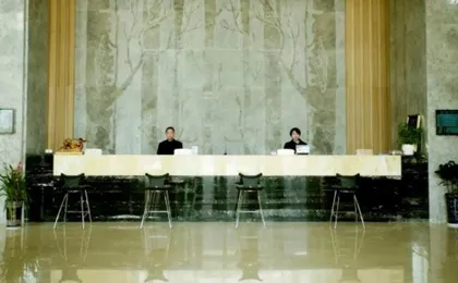 Wise Confidencen Jin Cheng Hotel