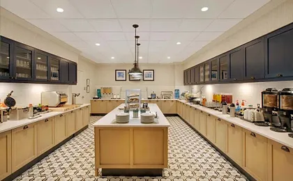 Homewood Suites By Hilton Louisville Downtown