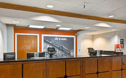 Hampton Inn Memphis-Poplar
