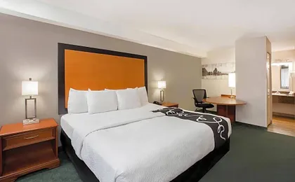 La Quinta Inn & Suites by Wyndham Everett
