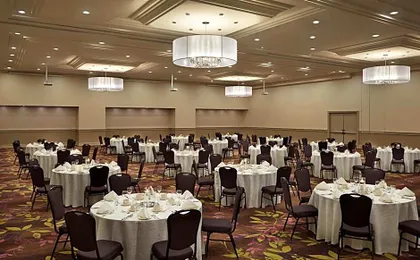 Holiday Inn Toronto International Airport By IHG