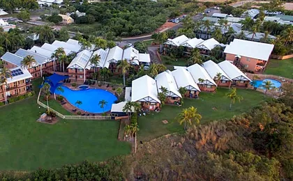 Moonlight Bay Suites