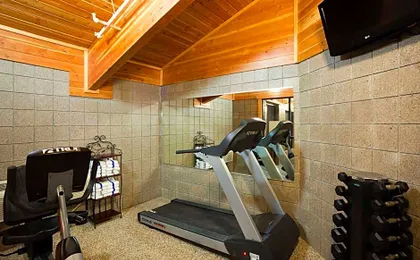 AmericInn by Wyndham Thief River Falls