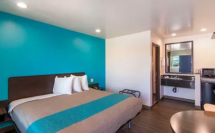 Motel 6-South El Monte, CA - Los Angeles