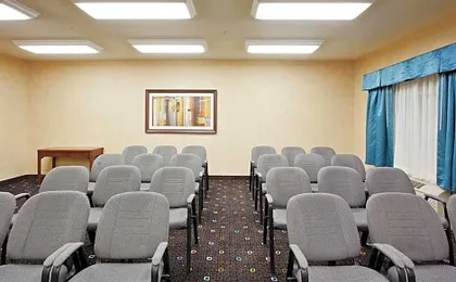 HOLIDAY INN EXPRESS FALLON By IHG