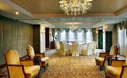 Shanghai Park Hotel