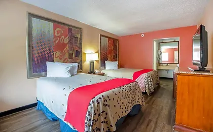 Hotel O Daylight Inn Elkhart I-90, IN
