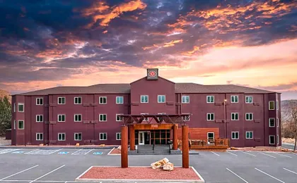 Wolfes Hotel Moab