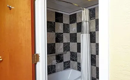 Ocean Inn & Suites