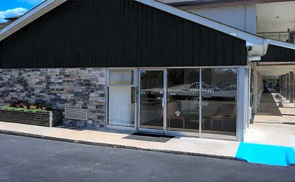 Brentwood inn & suite