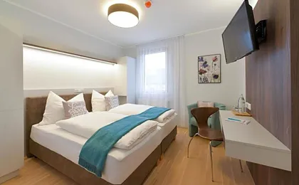 23-hotel