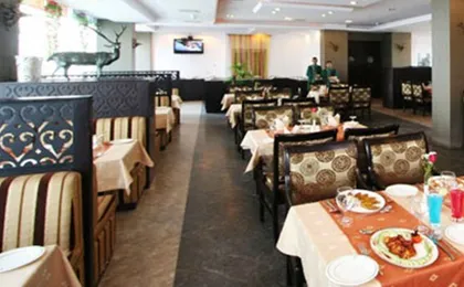 Hotel Signature Grand