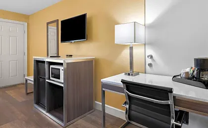 Americas Best Value Inn & Suites Flagstaff