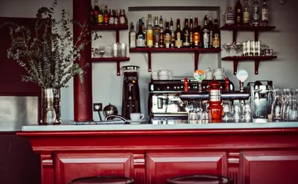 BarLounge