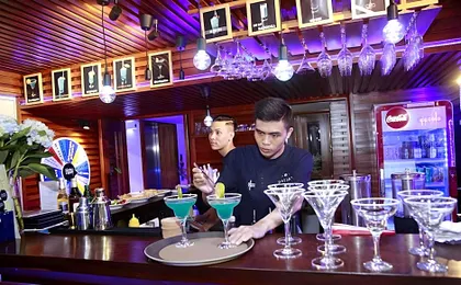 Hai Bay Hotel & Restaurant