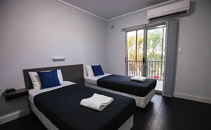Beadon Bay Hotel