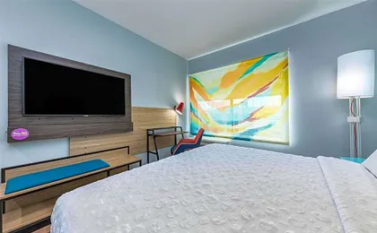 Tru by Hilton The Colony Dallas