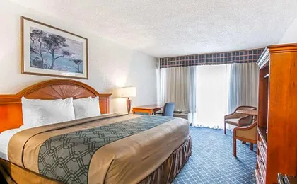 North Miami Beach Gardens Inn & Suites
