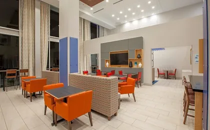 Holiday Inn Express & Suites Indianapolis NE - Noblesville By IHG