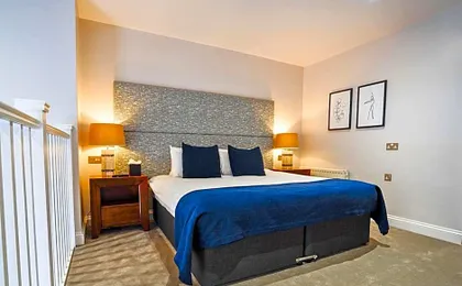 Villiers Hotel