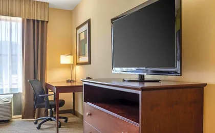 Comfort Inn & Suites Marquette - Prairie du Chien