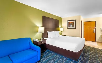 Best Western Oglesby Inn