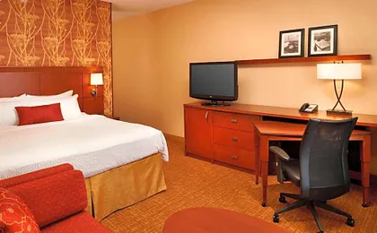 Courtyard by Marriott Toledo Airport Holland