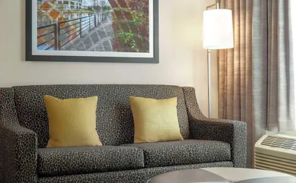 Hampton Inn & Suites Greenville-Downtown-RiverPlace