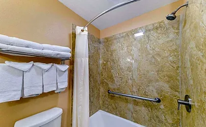 Quality Inn & Suites Lubbock South