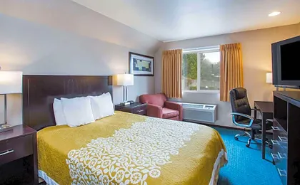 Days Inn by Wyndham Seattle Aurora