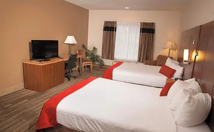 Northfield Inn Suites and Conference Center