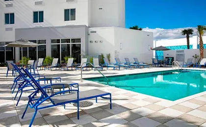 Fairfield Inn & Suites by Marriott Daytona Beach Speedway/Airport